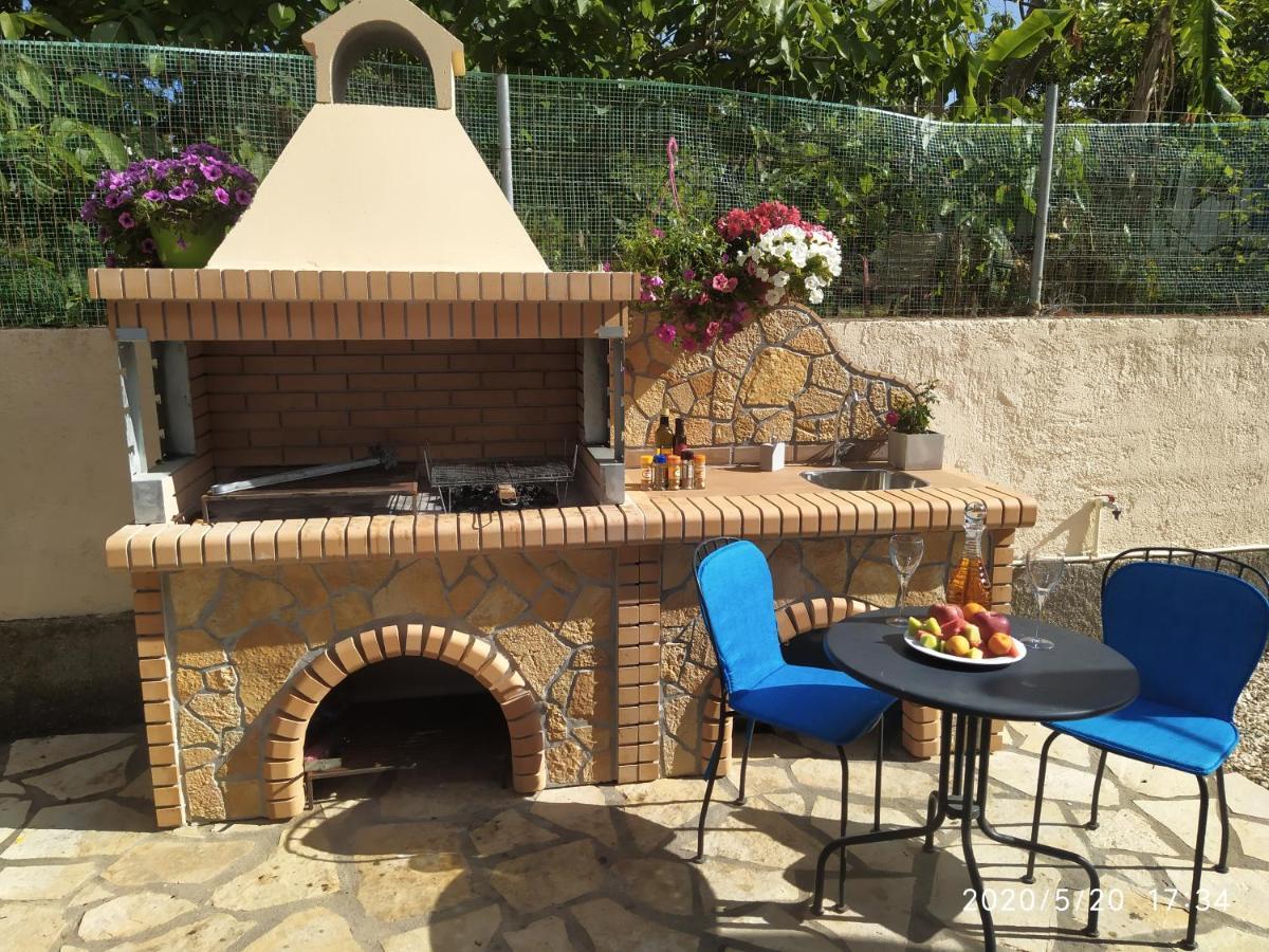 Summer Village House Popi Kanakádes Екстериор снимка