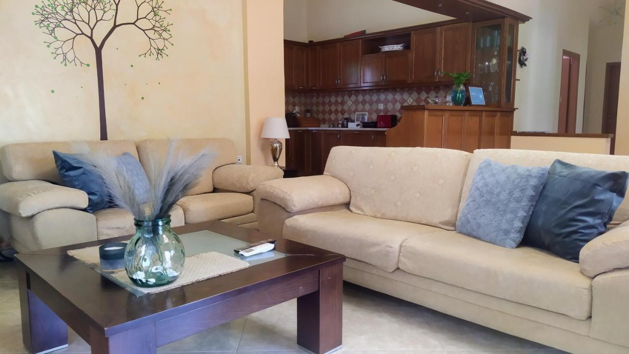 Summer Village House Popi Kanakádes Екстериор снимка