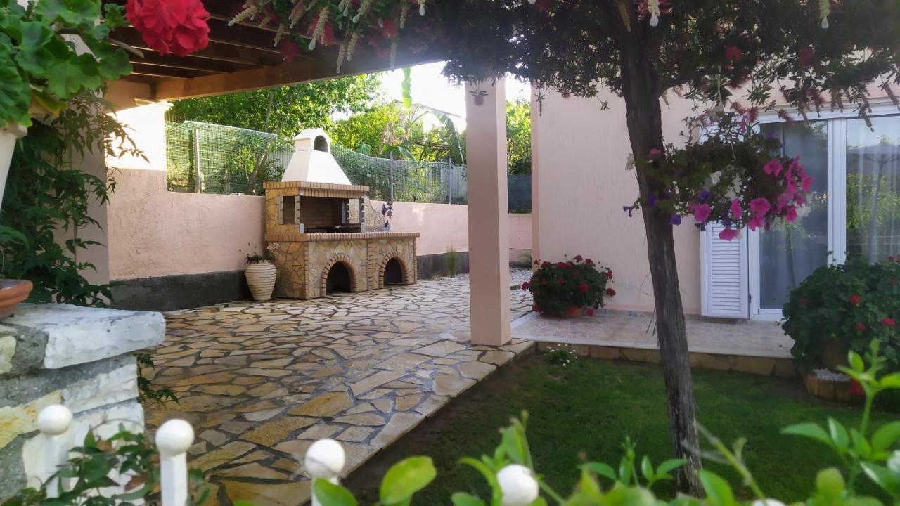 Summer Village House Popi Kanakádes Екстериор снимка