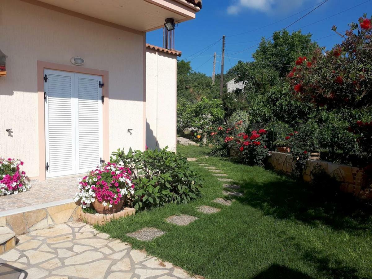 Summer Village House Popi Kanakádes Екстериор снимка